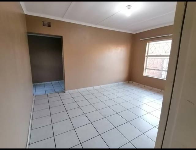 3 BEDROOM HOUSE FOR SALE IN MINNEBRONNE